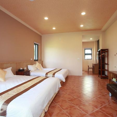 Yiho B&B Yongjing Экстерьер фото
