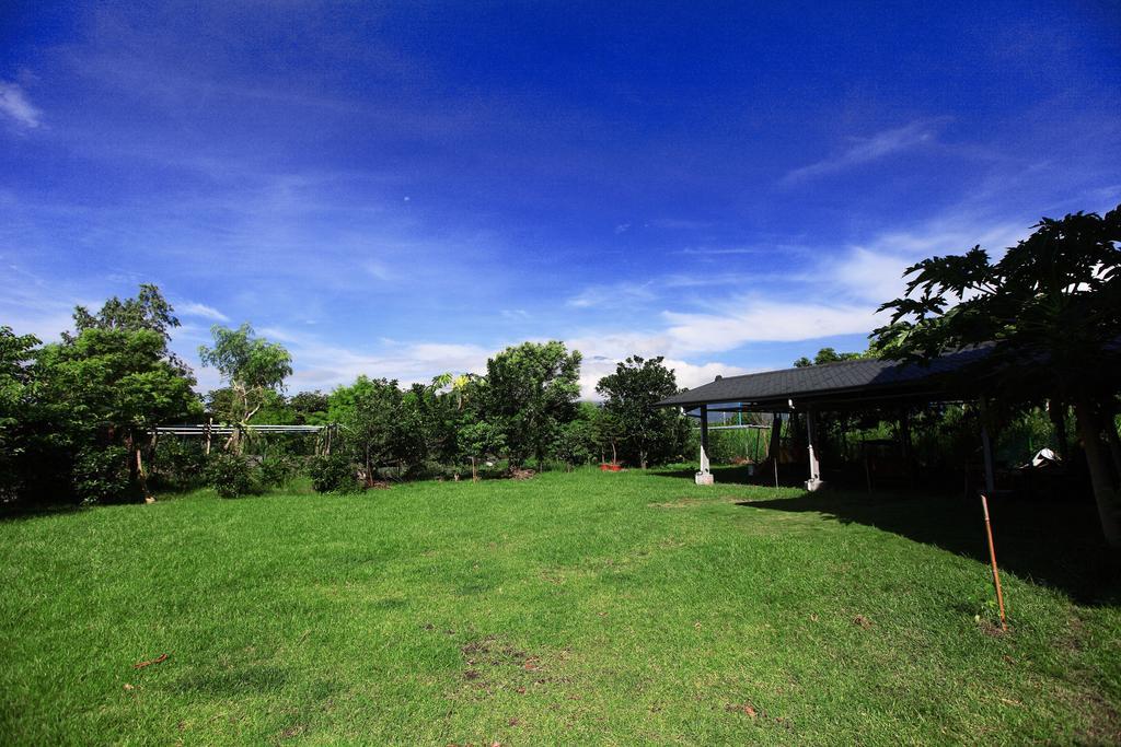Yiho B&B Yongjing Экстерьер фото